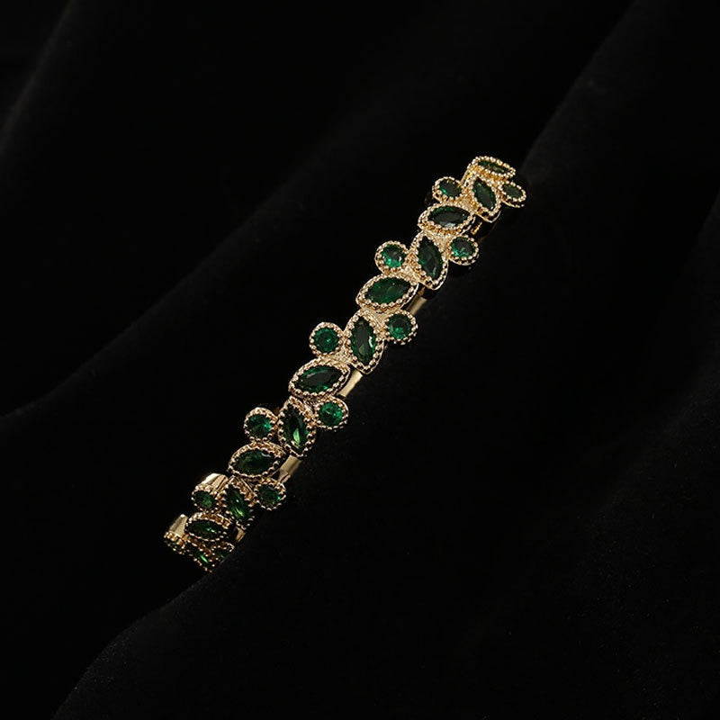 Zircon Leaf Bracelet